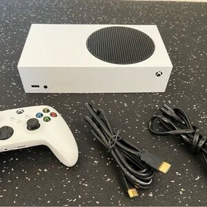 Microsoft Xbox Series S Holiday Edition 512GB Console with all accessories